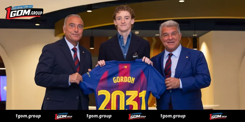 Anthony Gordon chính thức gia nhập Barcelona với bản hợp đồng 5 năm