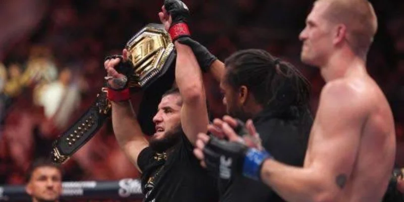 Makhachev lập kỷ lục thắng 17 trận liên tiếp ở UFC